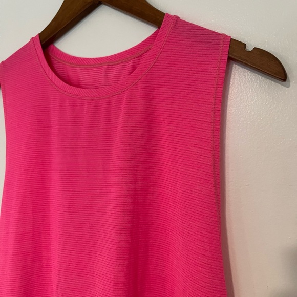 Lululemon In A Cinch Tank in Heathered Neon Pink - Picture 6 of 8